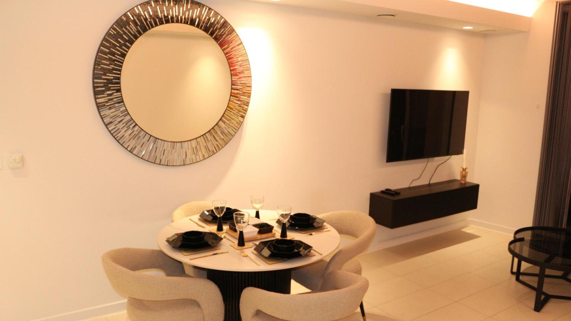 Luxury 1 Bedroom Apartment In Лондон Экстерьер фото