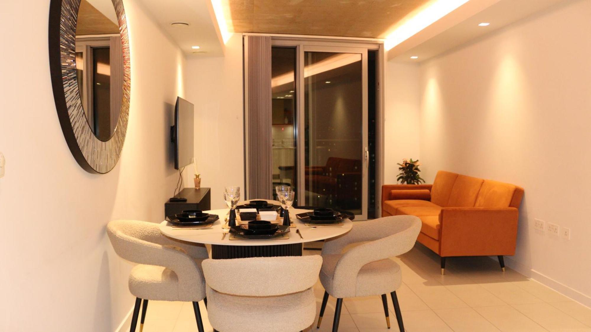 Luxury 1 Bedroom Apartment In Лондон Экстерьер фото
